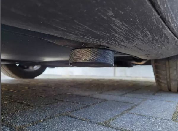 JAMATA Set di 4 Tamponi in Gomma per Cric,Compatibili con Tesla Model 3/Y/X/ S,Protezione per Batteria e Telaio,Tampone Sollevamento,Cric Adattatore in Gomma Compatibile Inclusa Custodia per Trasporto